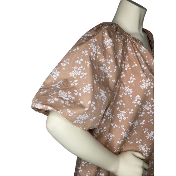 LANE BRYANT Tan Beige & White Floral Short-Puff Sleeve Split-Neck Top Blouse, 18 - Picture 10 of 14